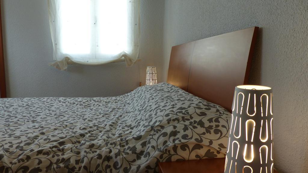Apartamento Aluche Madrid Bagian luar foto