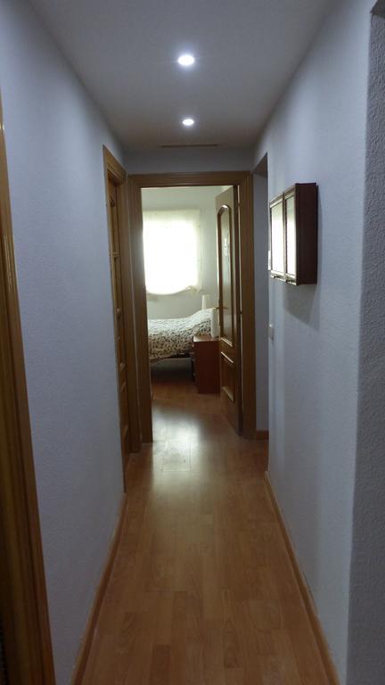Apartamento Aluche Madrid Bagian luar foto